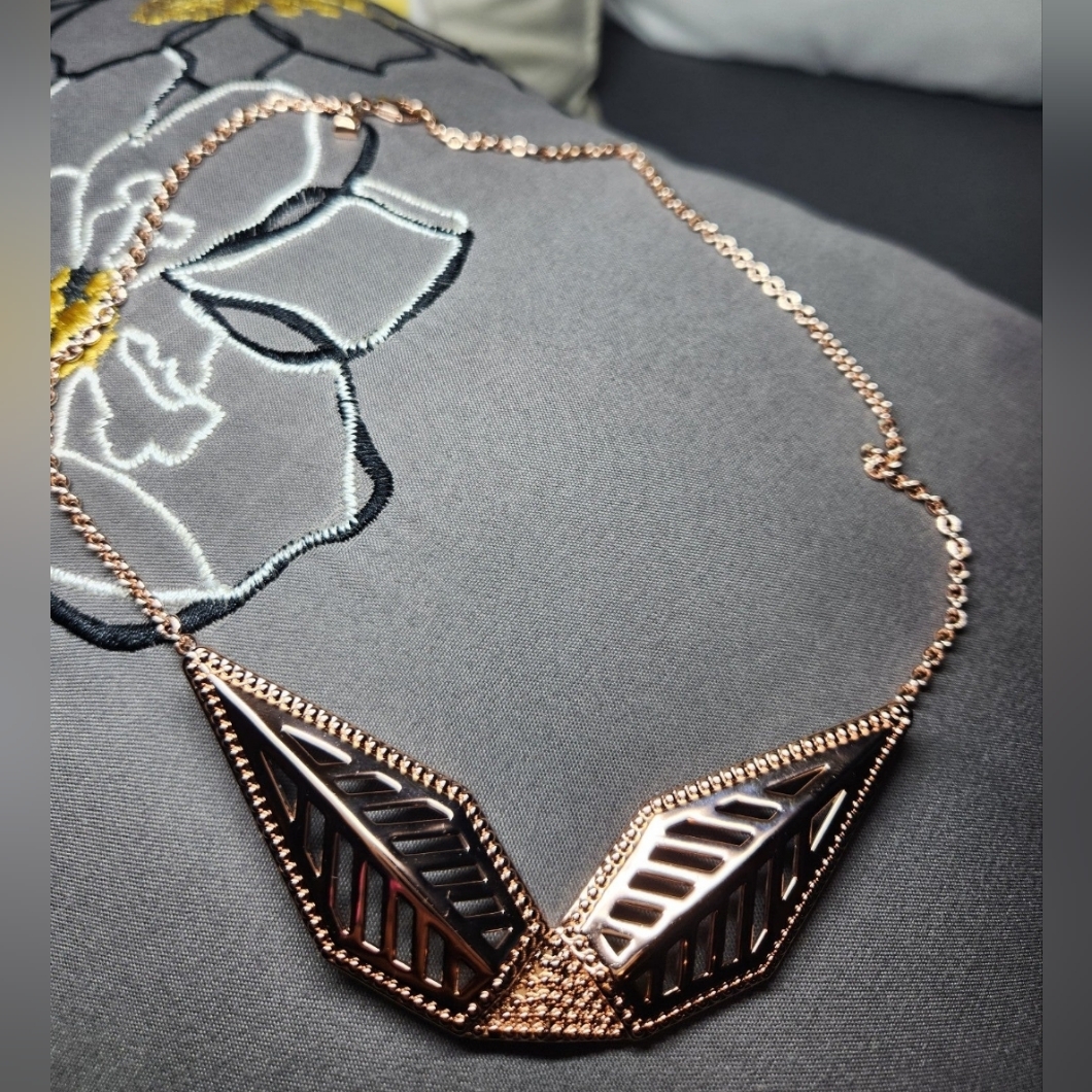 Rebecca Minkoff Rosegold Necklace 40$
